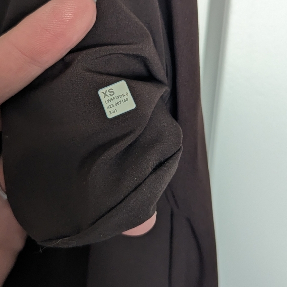 Lululemon Tapered Pant 7/8 Length - Espresso sz XS - Picture 4 of 7